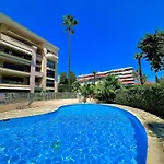 Daire Superbe Climatise Avec Piscine, Terrasse Et Parking Prive - Proche Promenade Des