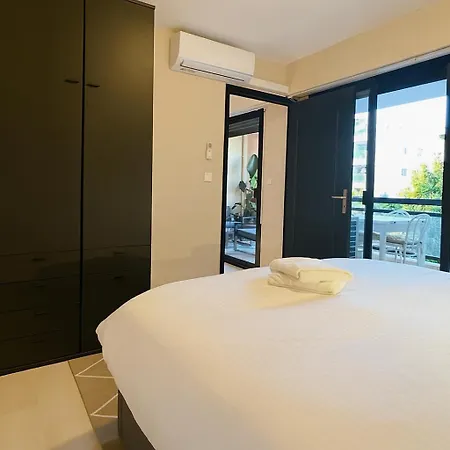Moderne Climatisé Avec Piscine, Terrasse Et Parking - Proche Promenade Des