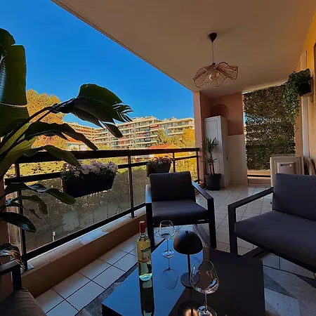 Superbe Climatise Avec Piscine, Terrasse Et Parking Prive - Proche Promenade Des * ניס