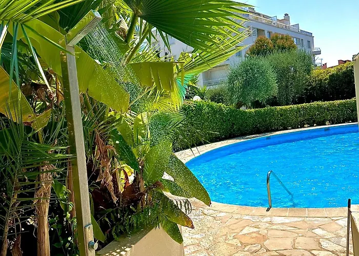 Moderne Climatise Avec Piscine, Terrasse Et Parking - Proche Promenade Des Apartament