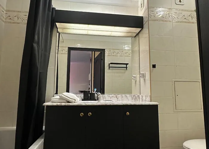 Moderne Climatise Avec Piscine, Terrasse Et Parking - Proche Promenade Des * Nicea