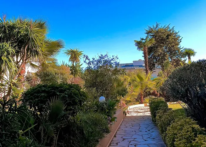 Moderne Climatise Avec Piscine, Terrasse Et Parking - Proche Promenade Des Nicea